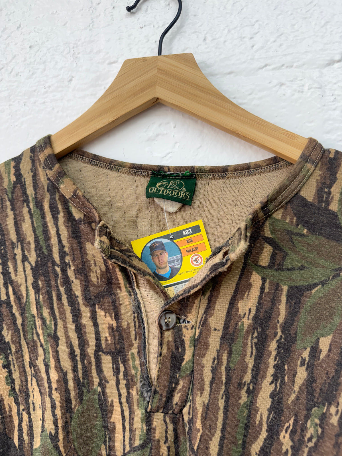 Vintage Realtree Henley L